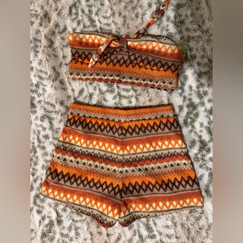 SHEIN Orange and Cream Knit Detail